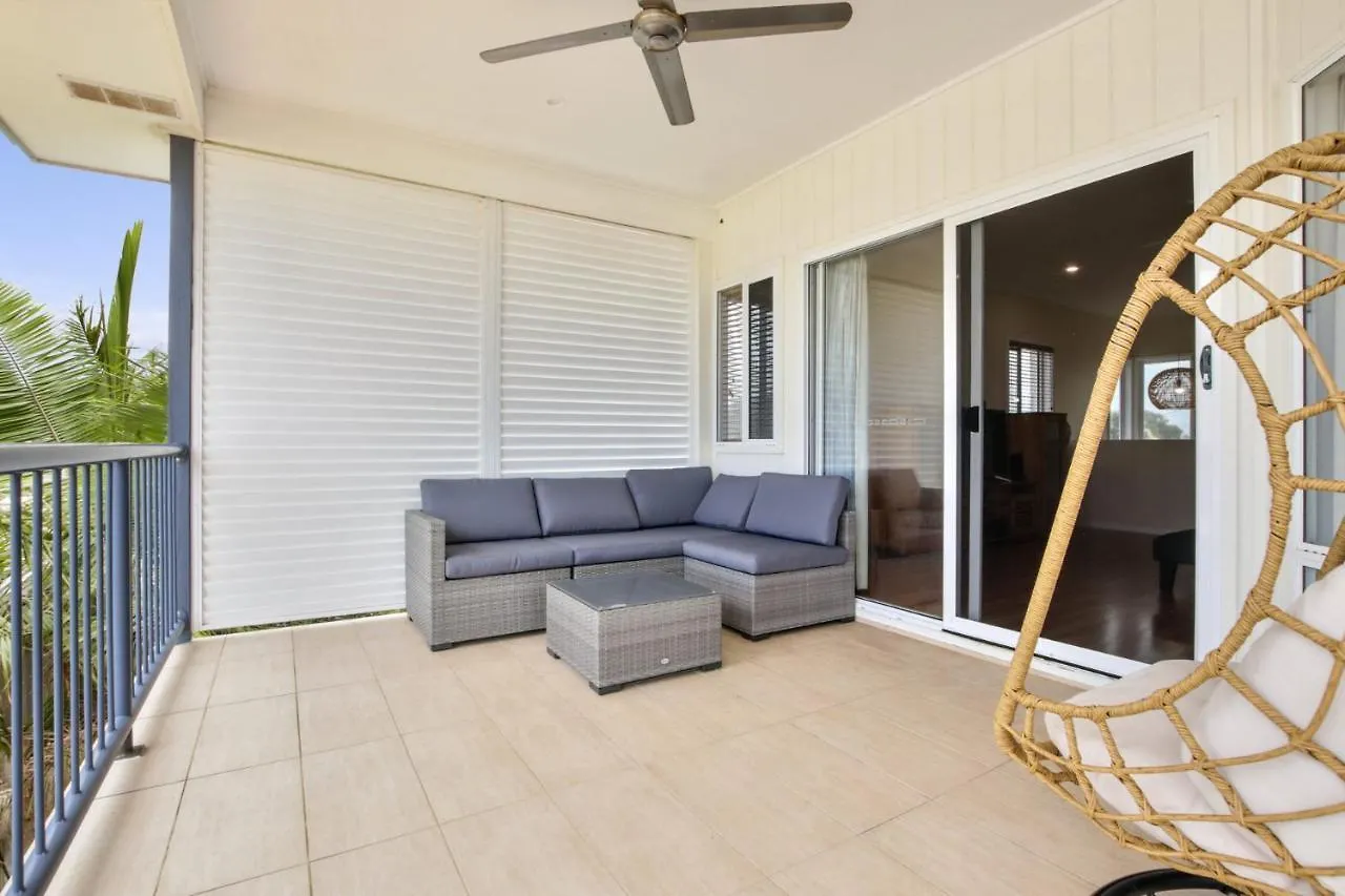 Feriehus Booker Parade 22 Golden Beach Australien